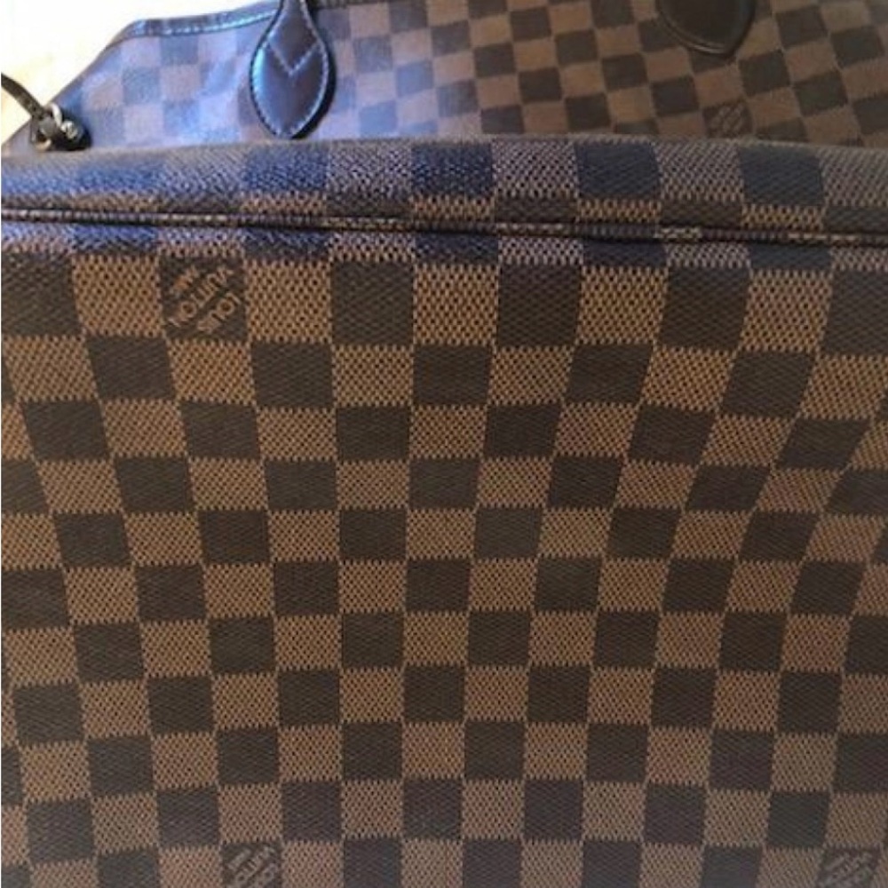 LV Neverfull - Picture 2 of 12
